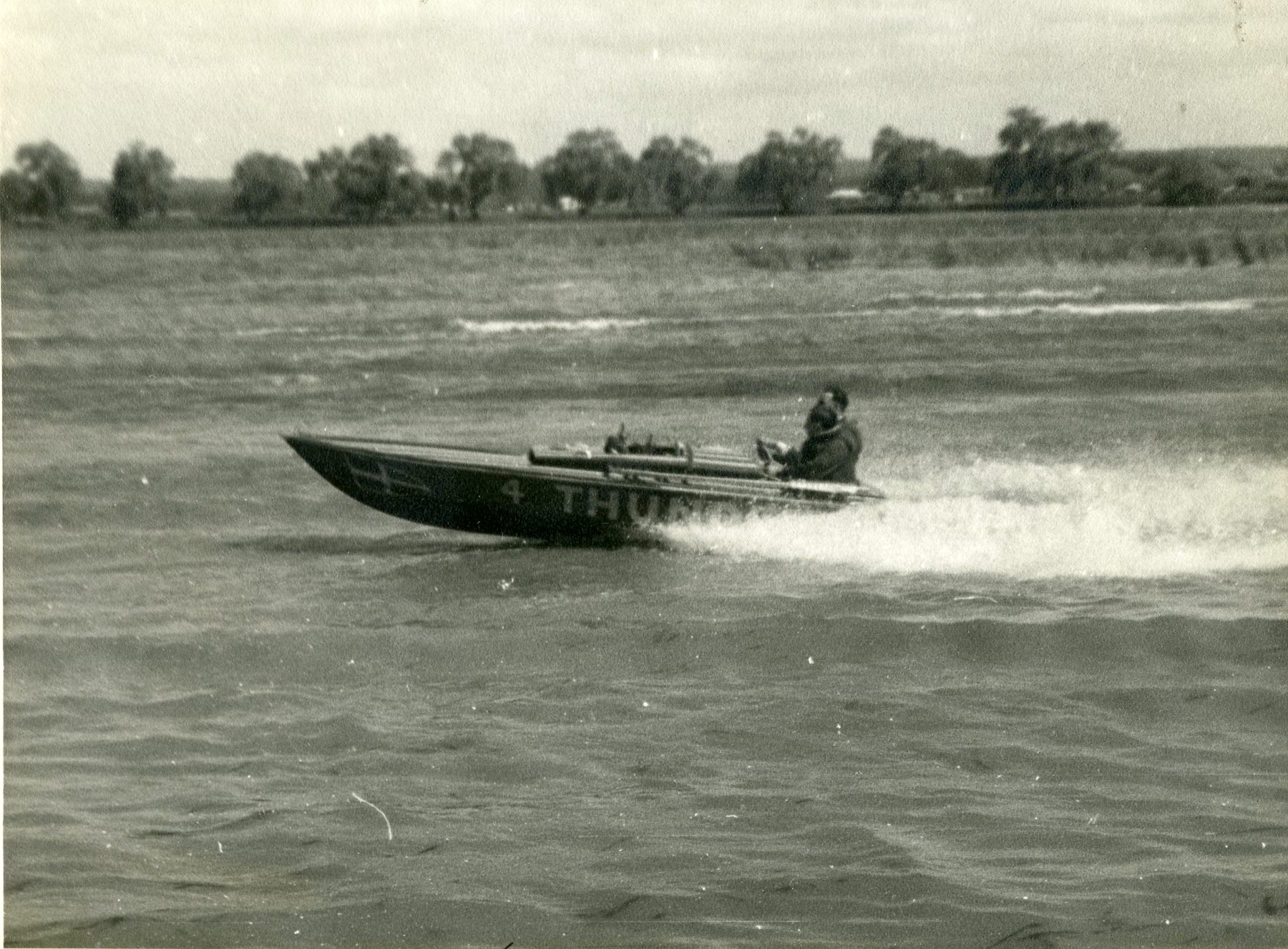 img320 Thunder- Ron Richards Lake Guthridge 1959.jpg