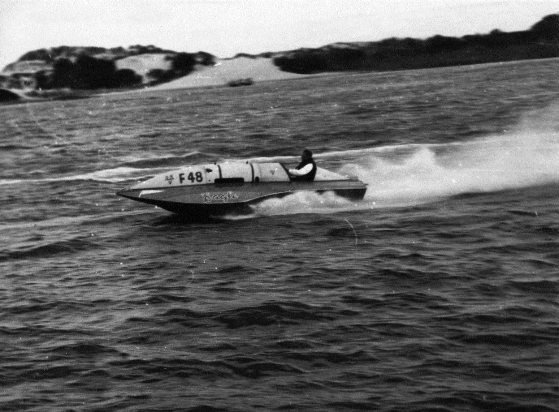 img343 Eagle- Les McLeod at Marlo 1959-60.jpg