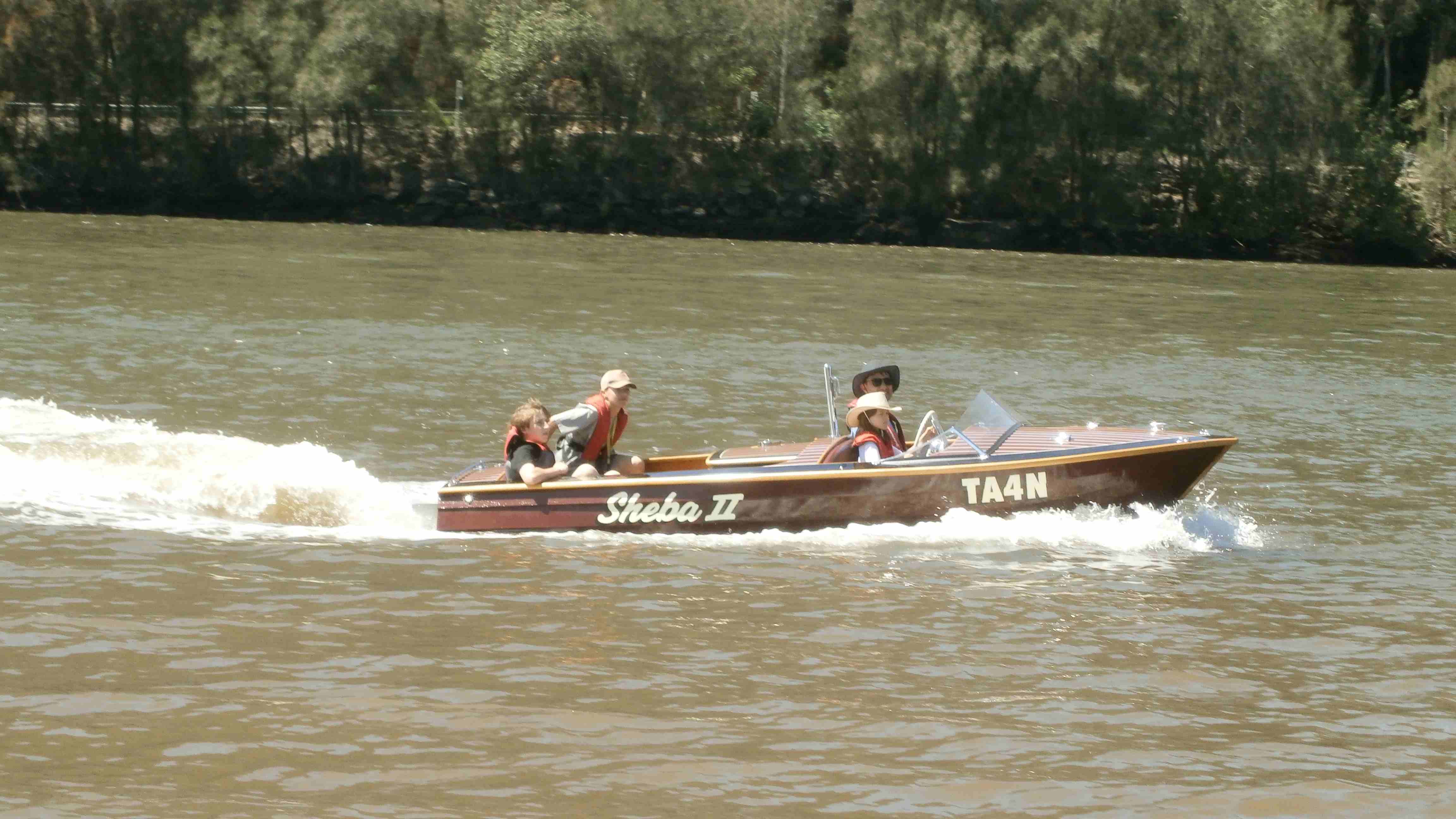 PA040076a.JPG